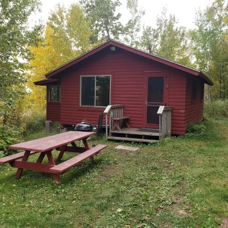 Superior Reflections Cabin 3