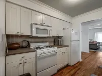Cozy 2BR + Loft Near OU - Big yard, cool home, great Norman vibes