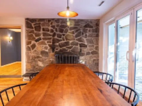 Maple Ridge Modern Rustic Retreat where Modern comfort meets Rustic Charm Hotels in Esopus