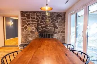 Maple Ridge Modern Rustic Retreat where Modern comfort meets Rustic Charm