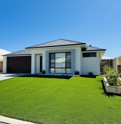 Dunsborough, Spacious new 5 bedroom, 3 bathroom home Hotels in Dunsborough
