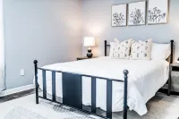 NEW! Family Retreat with Fire Pit and Patio/ 5beds/3Ba