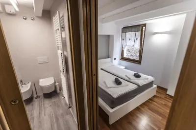 Alley 15, apartment in the historic center of Malcesine. Hotels in Malcesine Old Town