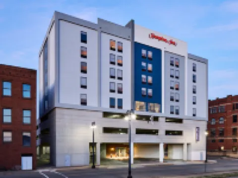 Hampton Inn Massillon Hotels in Massillon