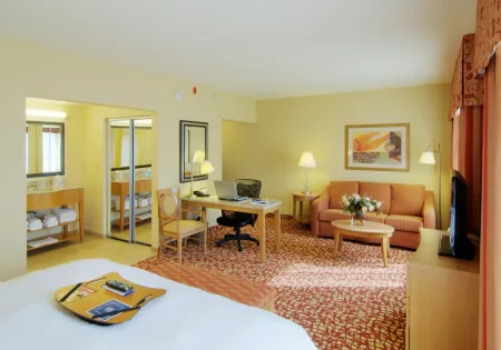 Hampton Inn & Suites Raleigh-Durham Airport-Brier Creek Отели рядом с Аэропорт Роли
