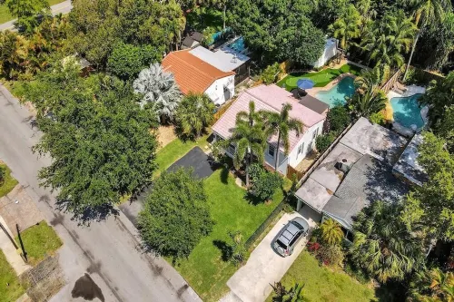 Charming & Newly Renovated 2-bedroom pool Cottage - near beaches & Las Olas  FTL