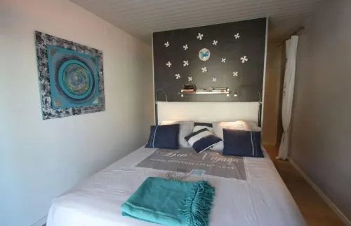 Beach House en Triplex a 5 Minutes de la Plage Hotels in Roses