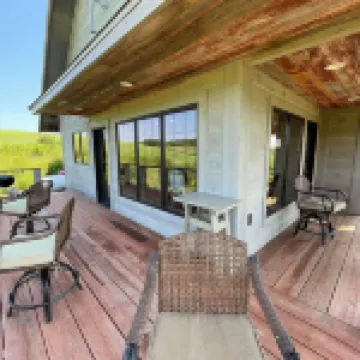 Stunning Lodge Experience in Buffalo County WI/Picturesque Views-Pet Friendly!