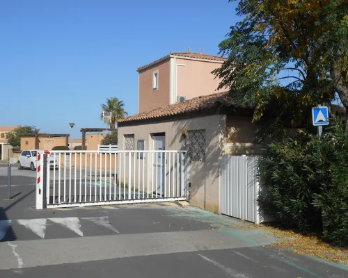 Pavillon T 72m2 Terrace 180° Sea View, Wifi, Swimming Pool, Internet, Air Conditioning, Hoteles en Fleury