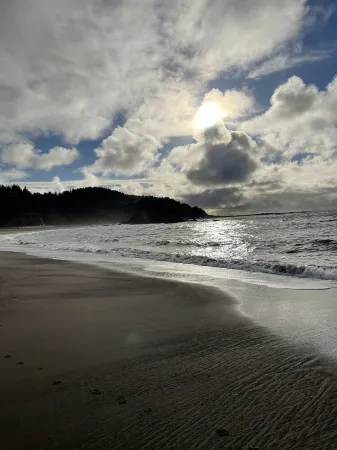 Beautiful bungalow, 5 minute walk to the beach