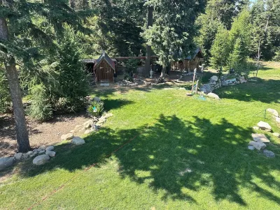 Idyllic Idaho Getaway: Your Spirit Lake Sanctuary