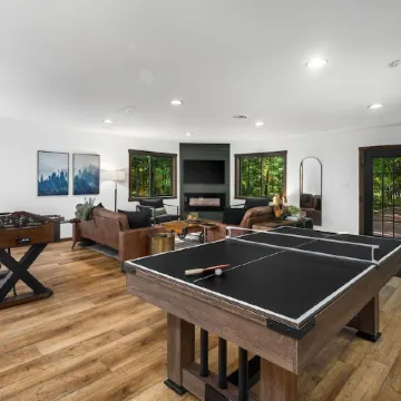 Cabin Near Banning State Park, the Munger Trail & Grindstone Lake -Dogs Welcome!