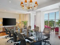 Ajman Saray, a Luxury Collection Resort, Ajman โรงแรมในอาจมัน