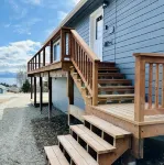 New! Gorgeous Getaway with Bay and Mountain Views and Soaking Tub.