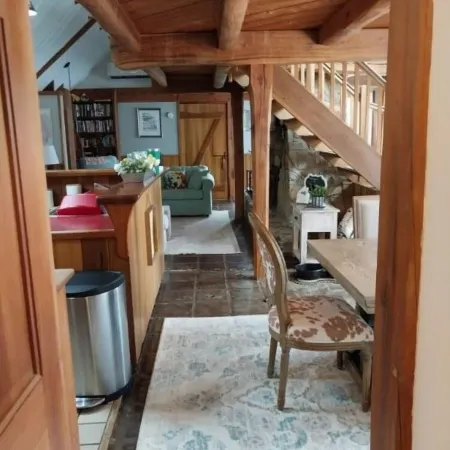 Brown County Cozy Cabin--Close to Story, Nashville, Columbus on 6 acres