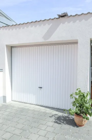 Lumen Homes - Design-apt. Nahe Audi und Altstadt, 3 Zimmer, Netflix