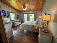 Cozy Lake Wedowee Home with Private Dock, 2 slips and 100 ft of lake frontage