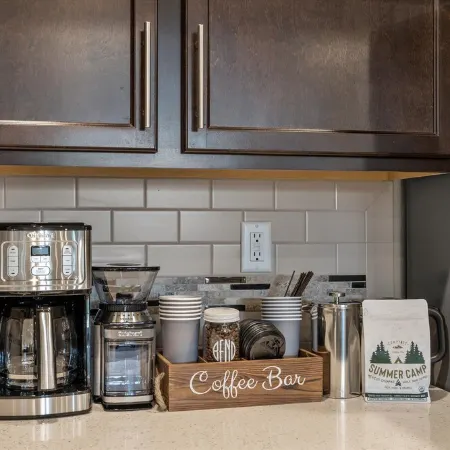 Modern Luxury Base Camp with 3 King Beds 1 Mile to Downtown Bend, 5-Star Reviews