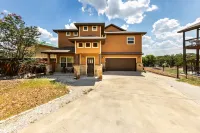 Dream Lake Haus with Beautiful Lake and Hill Country Views!