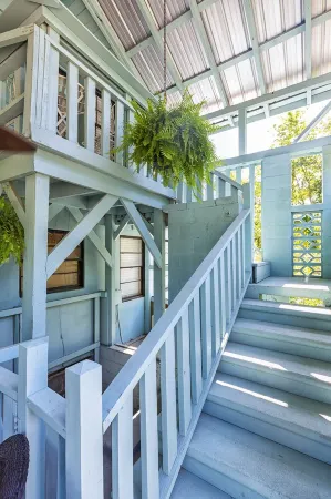 A 1 bedroom 1 futon1 bath upstairs of The HH & downstairs is separate  to rent.