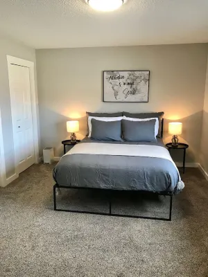 Cozy townhouse close to Hospital & Capital