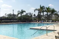 2 Bed 2 Bath First Floor Condo in Stoneybrook of Estero Golf Community - Pools