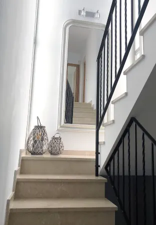 Modern style villa with a lot of charm, ideal to enjoy your holidays.