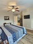 Escape to a Smoky Mountain Paradise: Book Your Dream Vacation Condo Today!