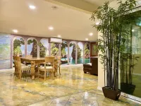 NEAR DISNEYLAND AND CONVENTION CENTER 6 BEDROOM 3 BATHROOM