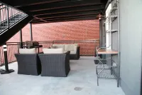 Mayberry & Main - 'The Mayberry Suite' Hotels in Mount Airy