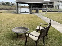 Angler Sunrise..Luxury House on water