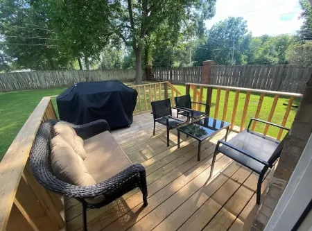 Cozy getaway from home!