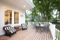 Casa Blanca in Miller Beach!