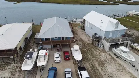 Bay views / Gulf views Отели в г. Дофин-Айленд