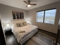 Stillwater Dream- Lakefront, Okoboji Luxury Rentals