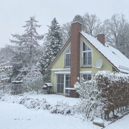 Lille Havehus - Idyllic vacation home near the Bodden