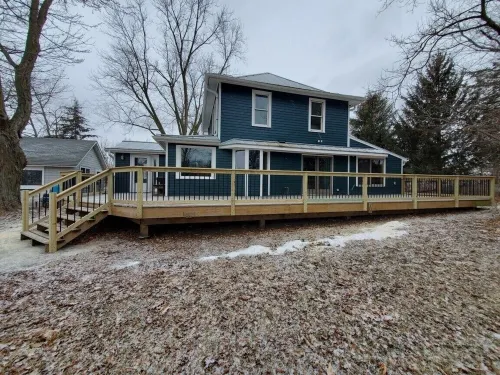 Prairie retreat with 40 acres! Near Iowa City, Cedar Rapids, and Amana Colonies.