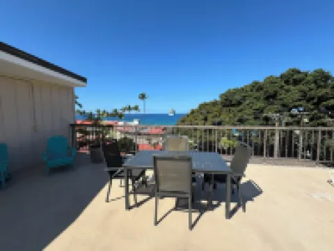 Heart of Kona Ocean View Condo w/ Pool, Oversized Lanai, Incredible Location