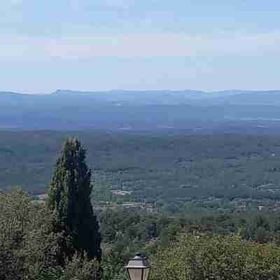 House in the center of Tourtour Others