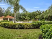 Coral Falls Lely-2bed-2bath South Naples-1st Floor Hotels near Naples / Marco Island KOA Holiday