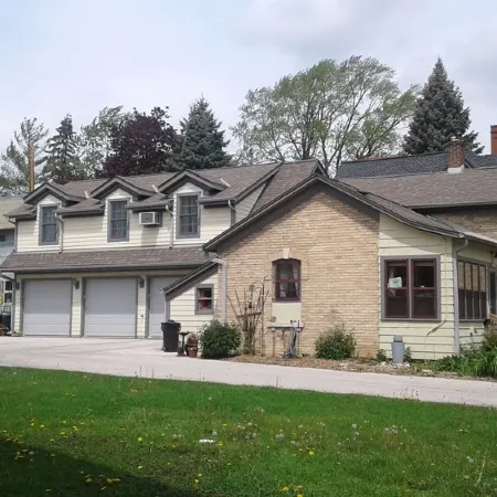 Prime Location in the Heart of it All on Washington Ave