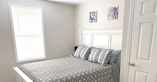 Cozy Cottage 500 ft to Seaside Heights Boardwalk, Off-st. Parking, Beach Badges
