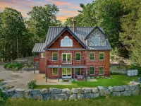 Stunning Lake Views + Fall Colors @ Gunstock - 4 Br Sleeps 10, Dog-Friendly Home