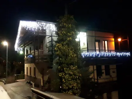 TERRACE ON THE DOLOMITES