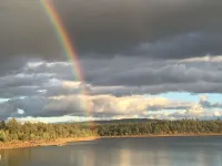 Beautiful Lake Views at this Dog Friendly home on Rainbow Lake Hotel a Pinetop-Lakeside