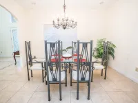 Spacious Luxurious 6Br Villa 3 King Master Br 1 Queen Br, 3BT Pet-Friendly Hotels in Apollo Beach