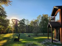Spacious Mountain Lodge~Secluded Escape, Your Base in the Laurel Highlands!