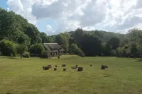 Dream 6-bedroom Villa with private tennis court, Sauna & Jacuzi.