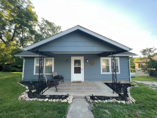 Fully equipped house in the Ozark Scenic Riverways ready for your weekend away!
