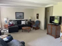 Sunrise Side Retreat - Sleeps 7